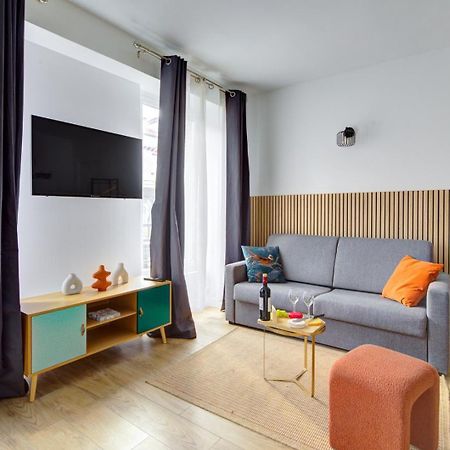 801 Suite Luxurys - Superbe Appartement บันโยเล่ ภายนอก รูปภาพ