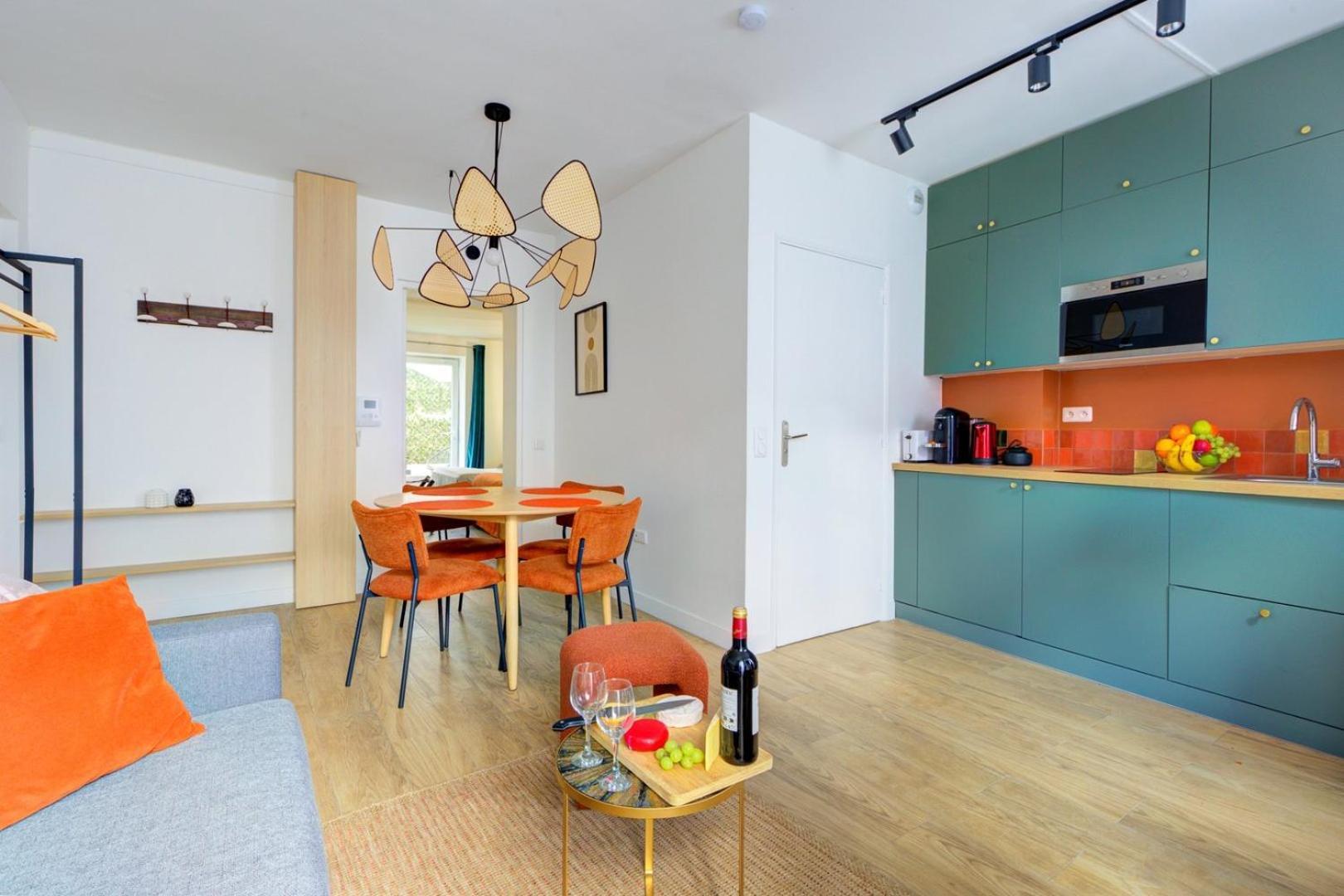 801 Suite Luxurys - Superbe Appartement บันโยเล่ ภายนอก รูปภาพ